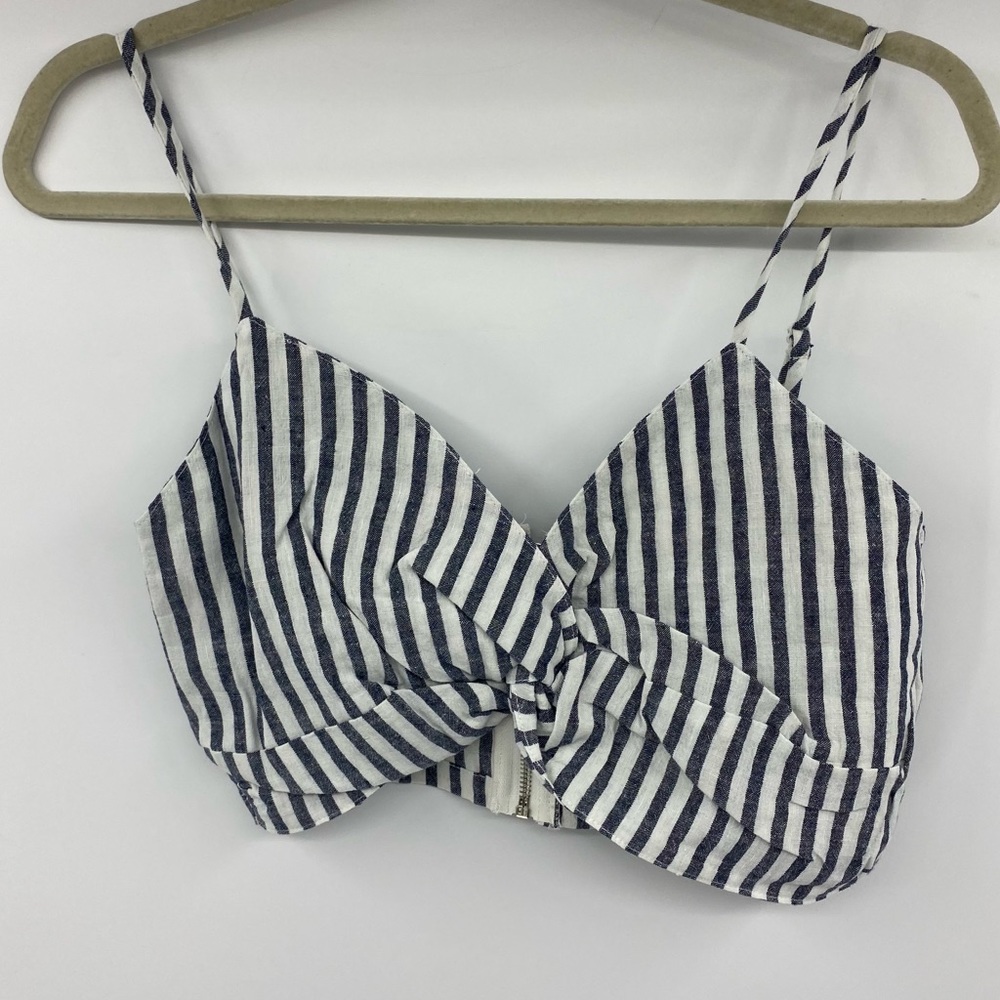 Olivaceous Linen Blend Twist Cropped Tank Size Medium New with Tag